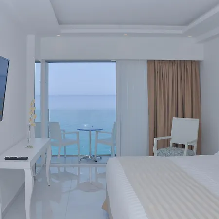 Ibiscus 4* עיר רודוס