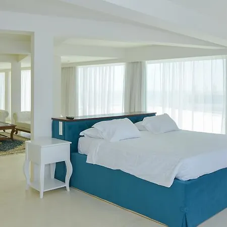 Ibiscus 4* עיר רודוס