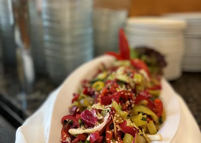 إيبيسكوس Rhodes City