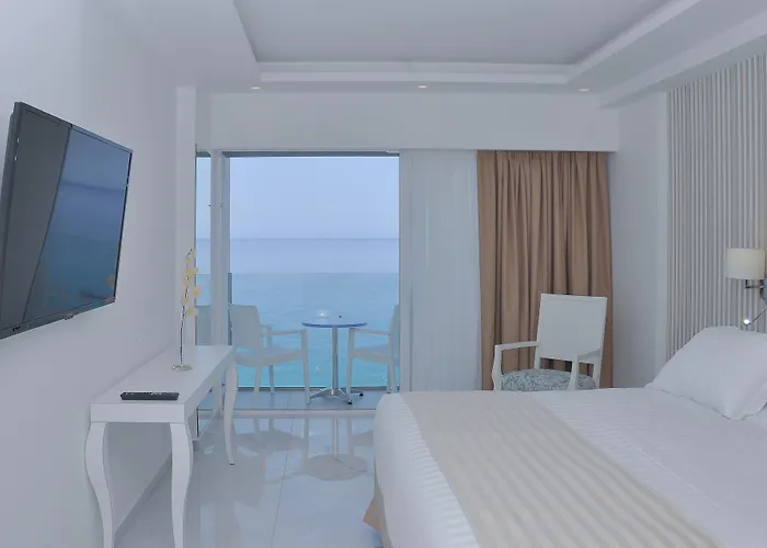 إيبيسكوس 4* Rhodes City