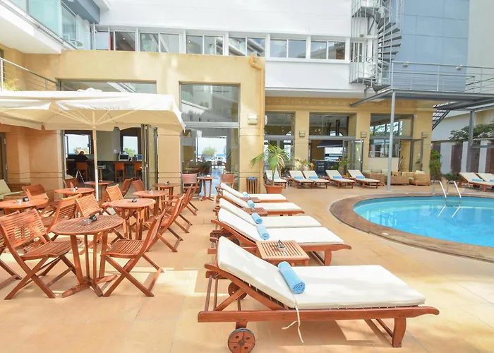 إيبيسكوس Rhodes City